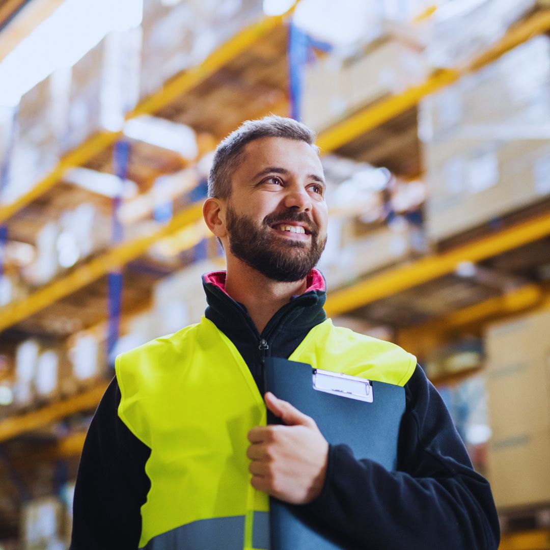 O suporte à logística é um componente essencial para o sucesso de qualquer empresa que depende de uma cadeia de suprimentos eficiente.