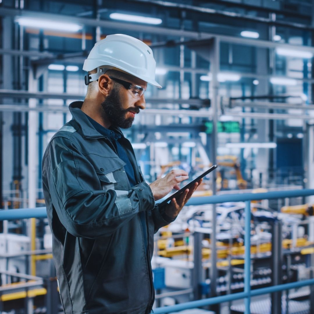 A busca pela excelência operacional é um desafio constante para gestores que lidam com cadeias produtivas complexas.