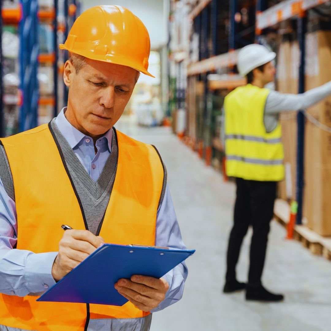 O crescimento econômico acelerado em determinados polos industriais e comerciais traz excelentes oportunidades de negócios, mas também impõe desafios operacionais complexos para as empresas.